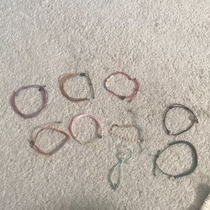 Various Pura Vida bracelets